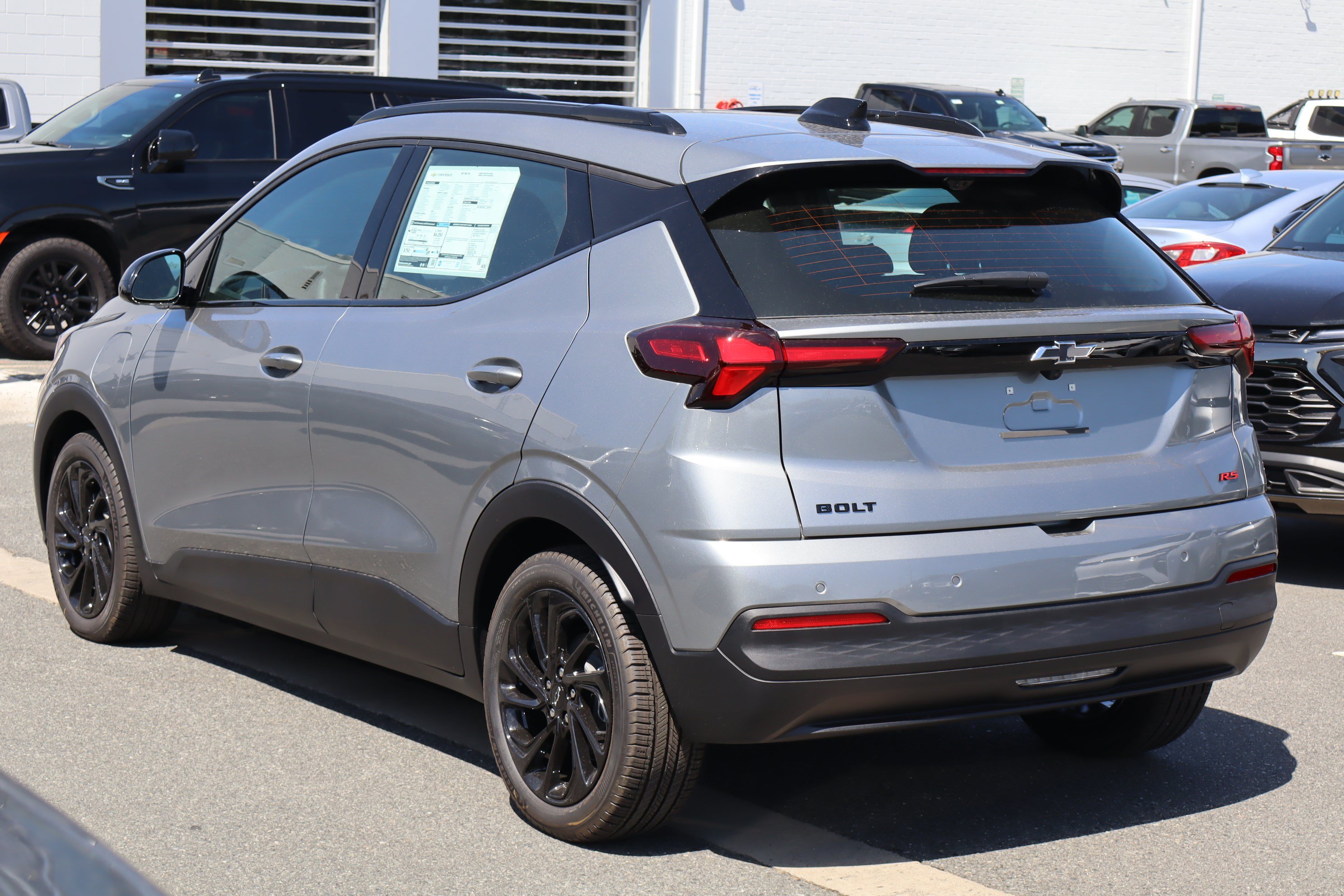 New 2027 Chevrolet Bolt RS w/ Technology Package FWD image 7