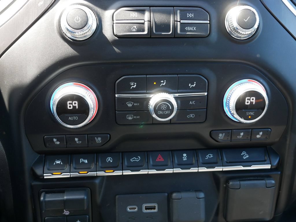 Used 2020 GMC Sierra 1500 AT4 w/ AT4 Premium Package AWD/4WD image 21