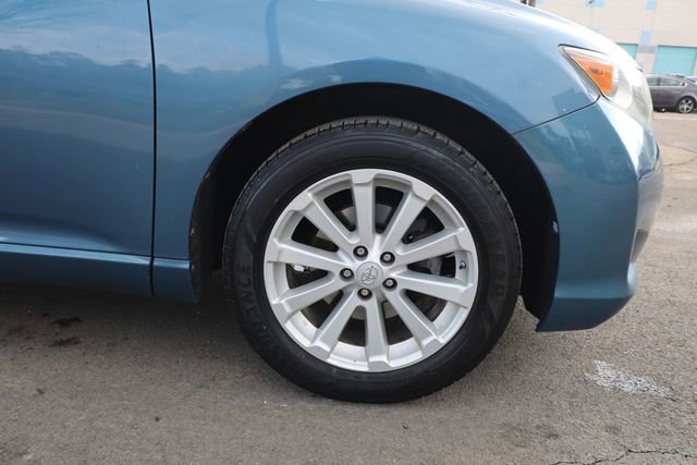 Used 2010 Toyota Venza AWD image 25