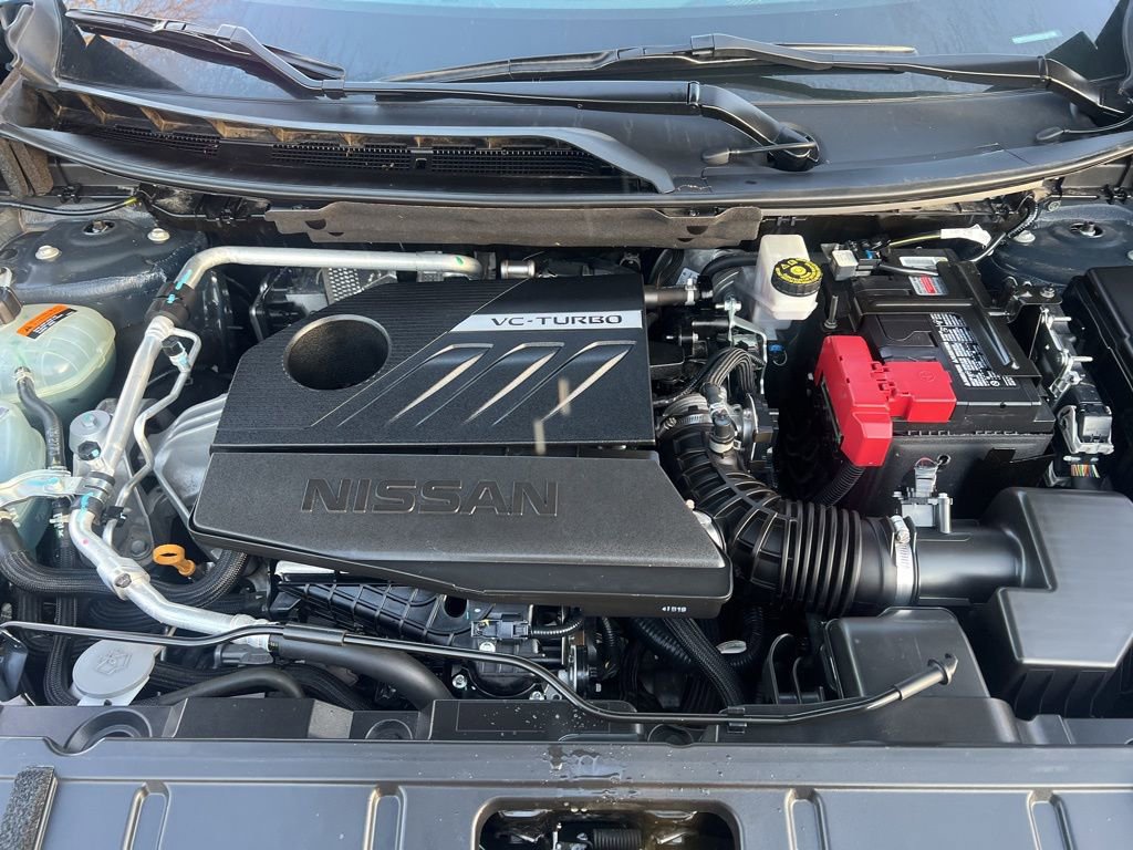 Certified 2024 Nissan Rogue SV image 27