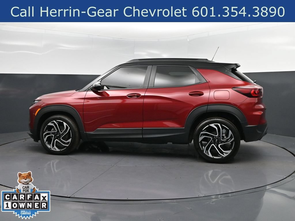 Used 2024 Chevrolet TrailBlazer RS w/ Driver Confidence Package FWD image 4