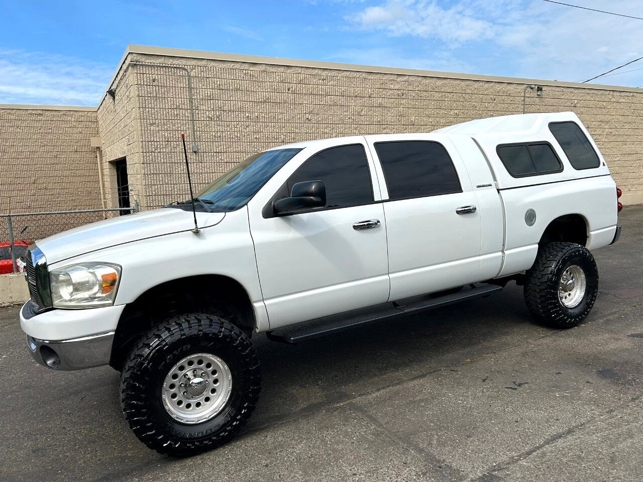 Used 2007 Dodge Ram 1500 Truck SLT w/ Trailer Tow Group image 8