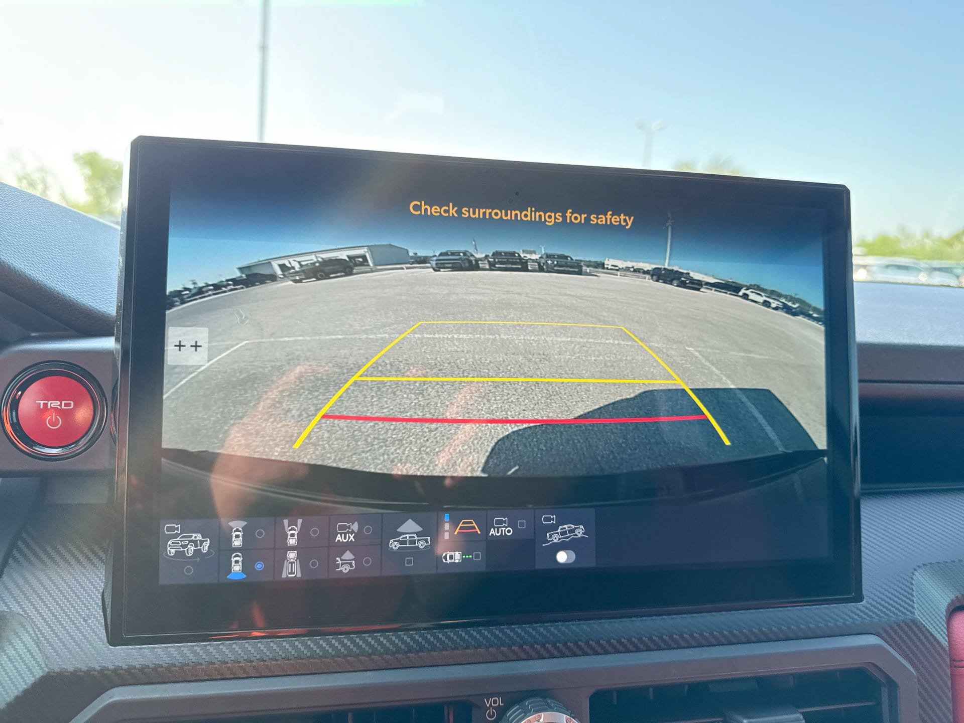 Certified 2025 Toyota Tacoma TRD Pro AWD/4WD image 23