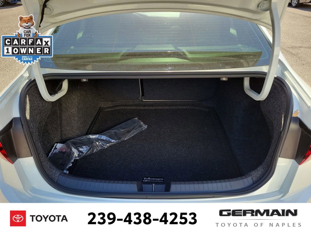 Used 2024 Volkswagen Jetta SE FWD image 22