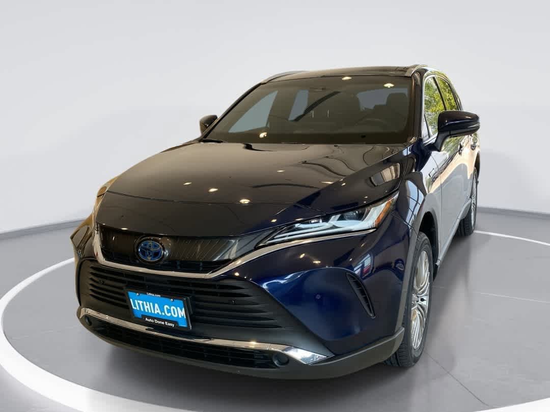 Certified 2021 Toyota Venza XLE w/ Softex Package