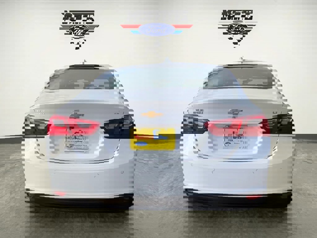 Used 2024 Chevrolet Malibu LT image 4