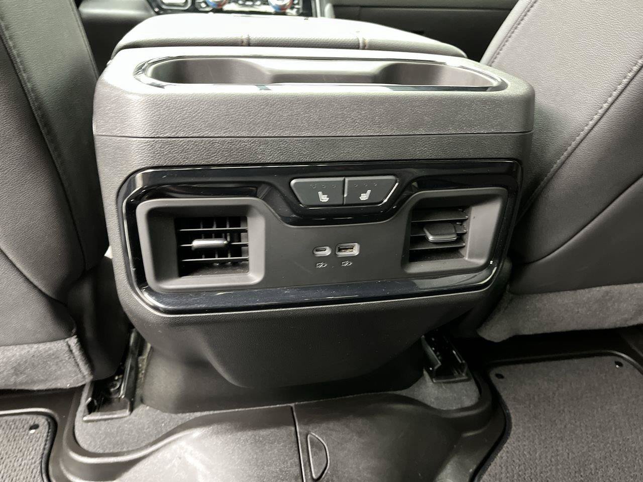 Certified 2025 GMC Sierra 2500 AT4 w/ AT4 Premium Plus Package AWD/4WD image 15