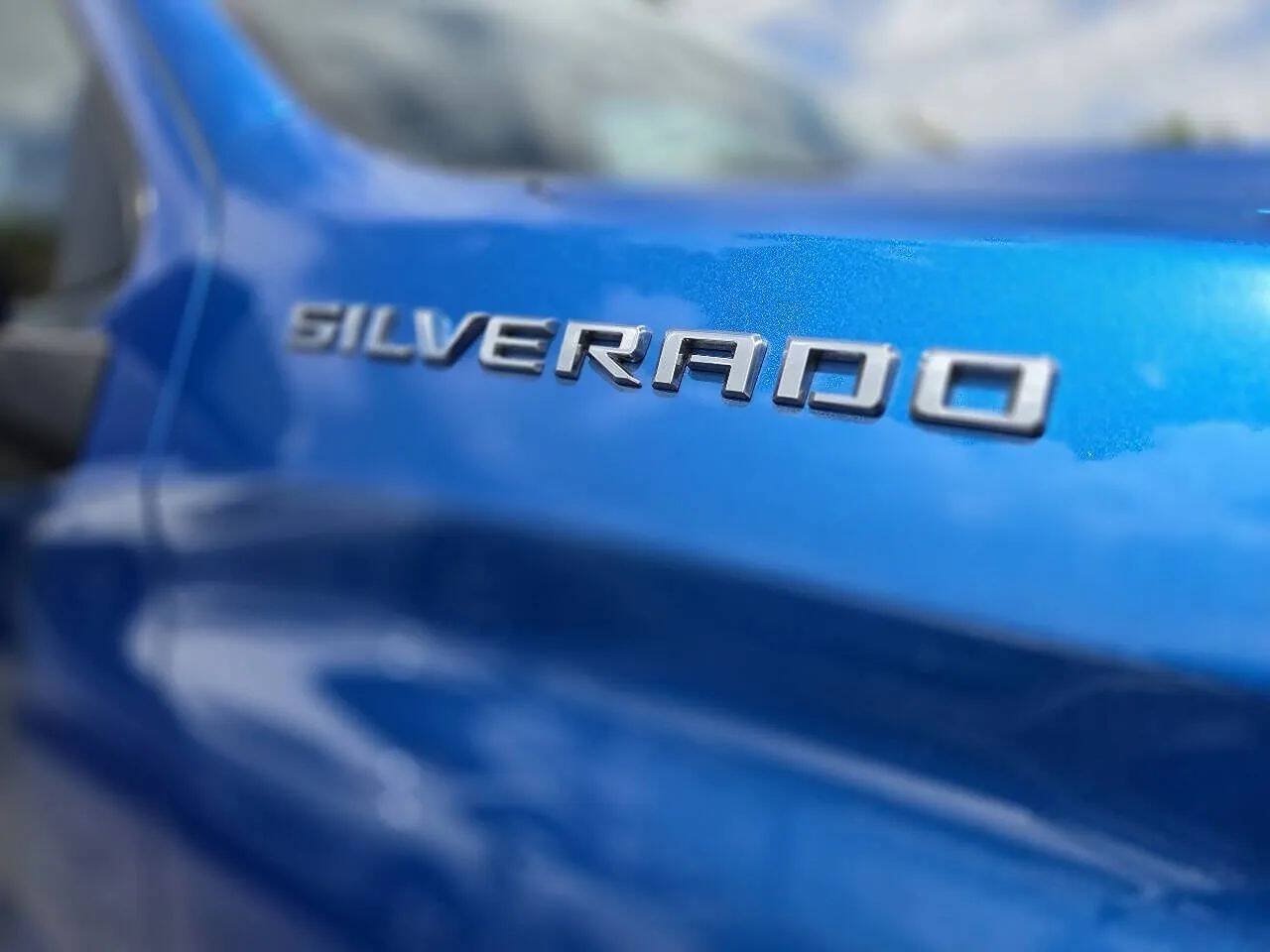 Used 2022 Chevrolet Silverado 1500 LT RWD image 15
