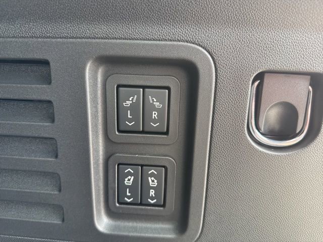 New 2026 Buick Enclave Preferred w/ Power Package image 17
