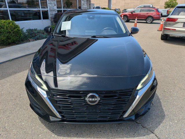 Used 2023 Nissan Altima 2.5 SV FWD image 8
