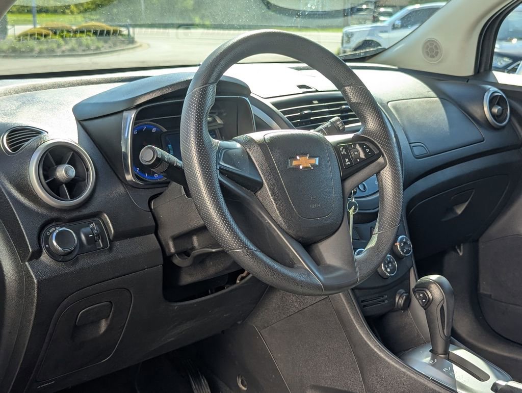 Used 2016 Chevrolet Trax LS FWD image 9