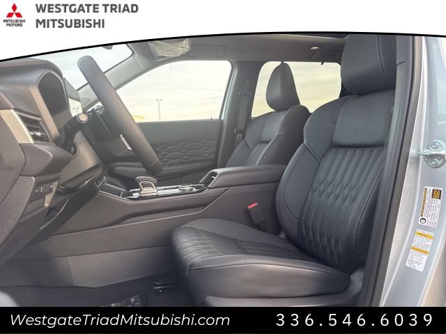 New 2026 Mitsubishi Outlander SEL FWD image 7