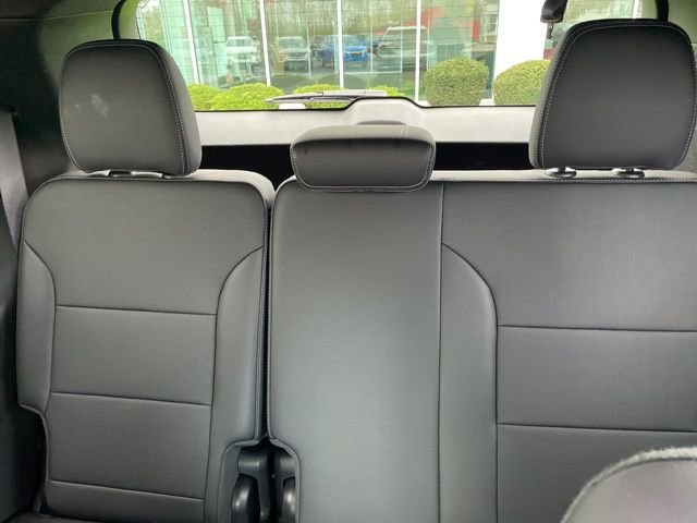 Used 2025 Buick Enclave Preferred AWD/4WD image 18