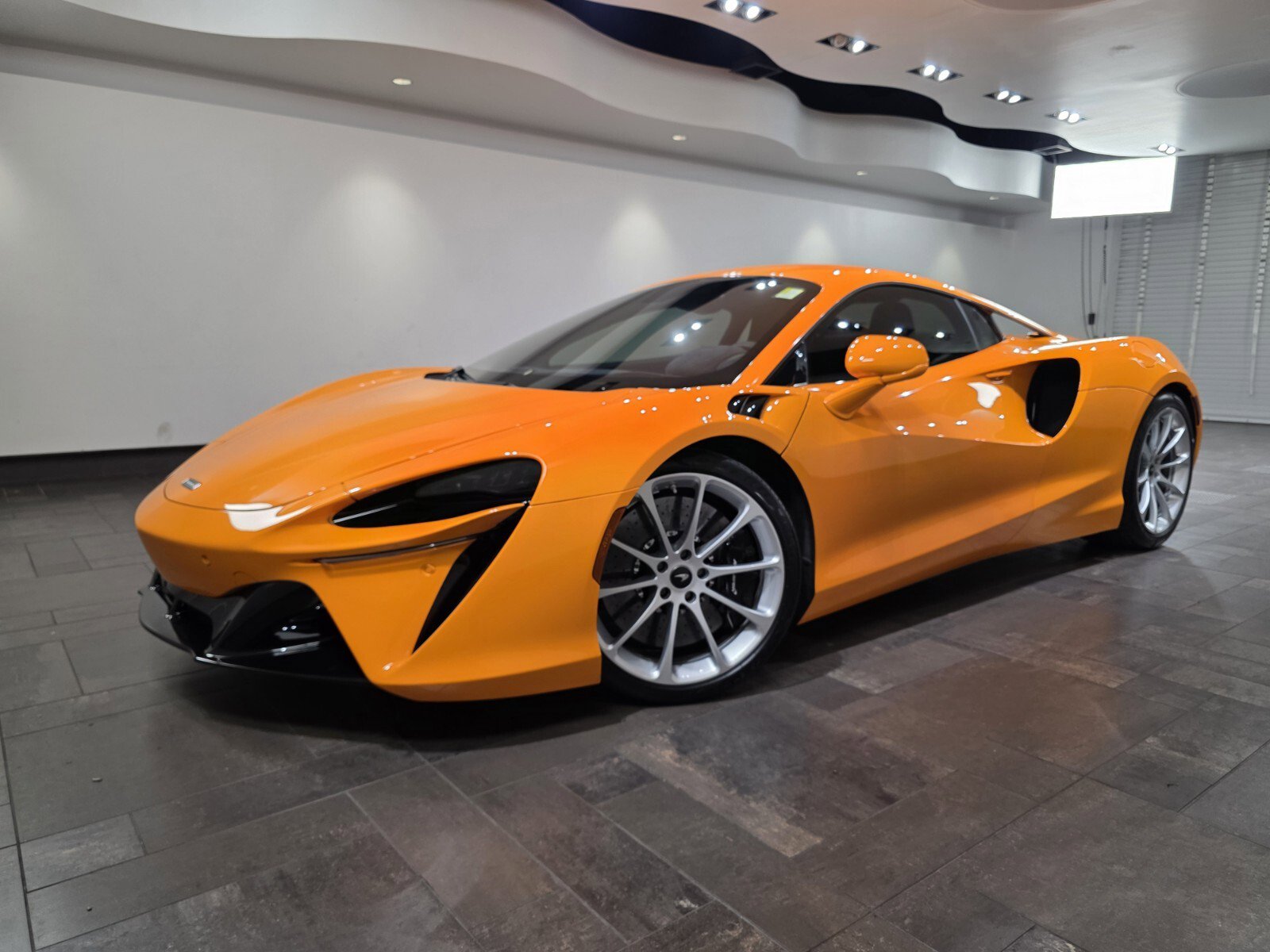 Used 2023 McLaren Artura