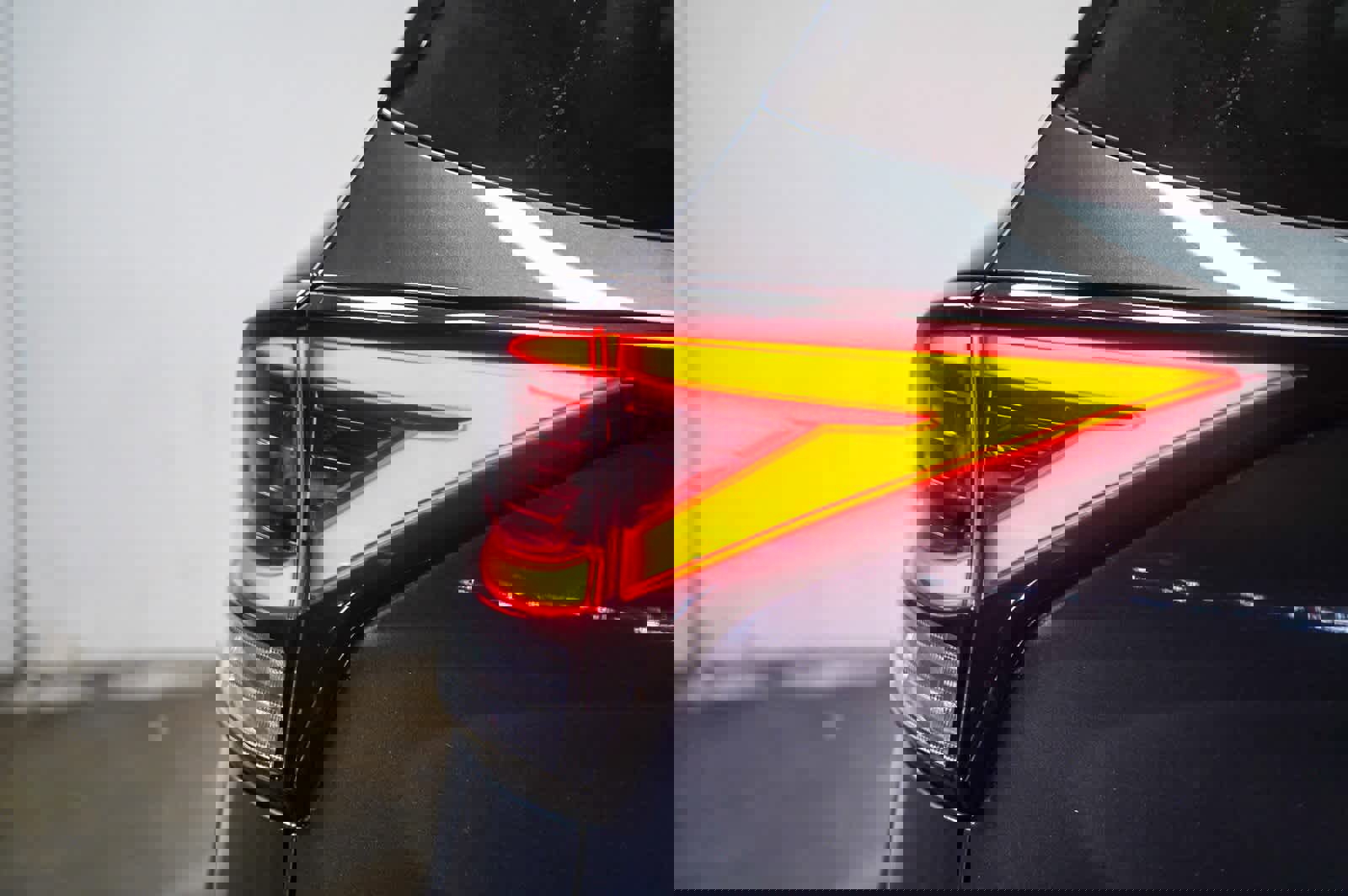 Used 2023 Kia Sportage EX image 11