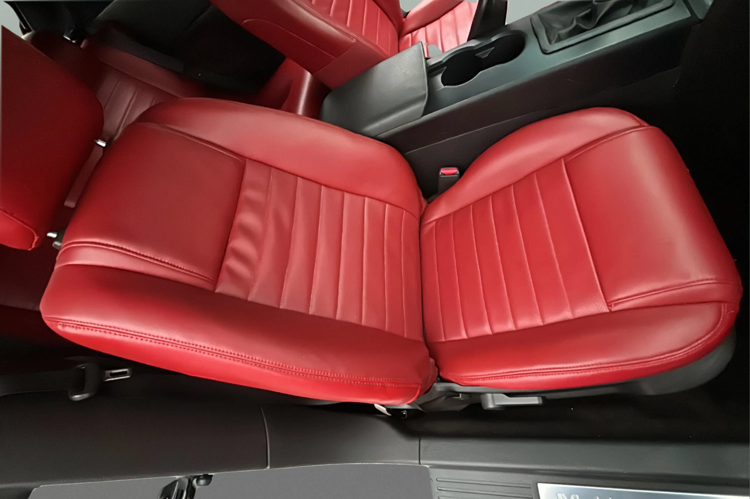 Used 2006 Ford Mustang GT Premium RWD image 19