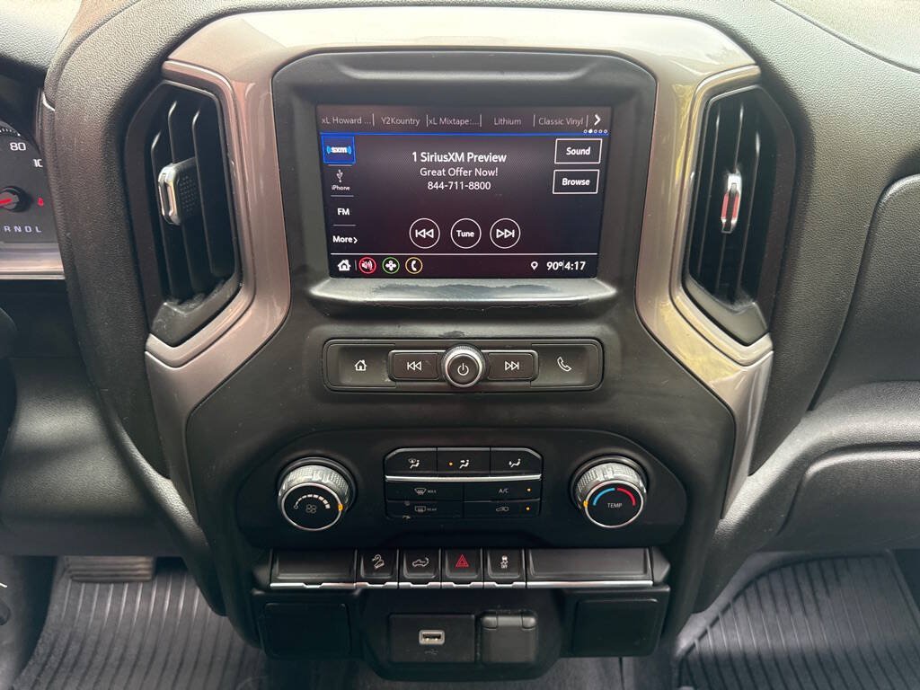 Used 2020 Chevrolet Silverado 1500 Custom Trail Boss w/ Custom Convenience Package AWD/4WD image 19