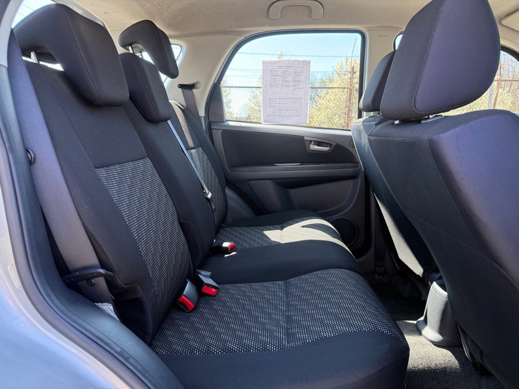 Used 2007 Suzuki SX4 AWD Hatchback image 11