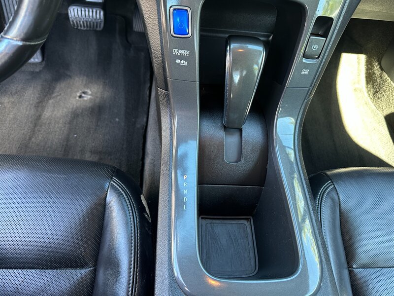 Used 2012 Chevrolet Volt Premium w/ Premium Trim Package FWD image 19
