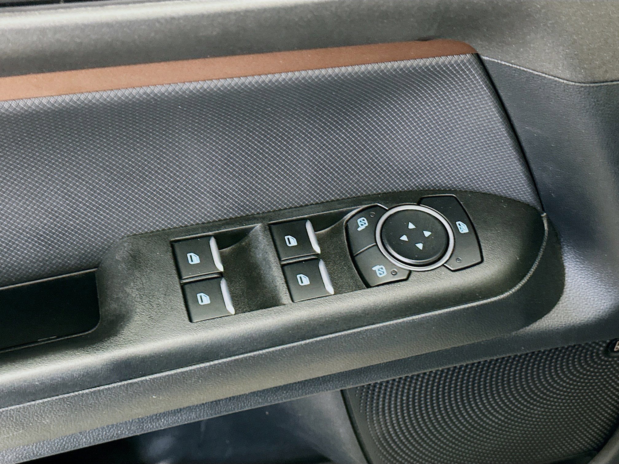 Used 2025 Ford Bronco Sport Outer Banks w/ Outer Banks Tech Package+ AWD/4WD image 15