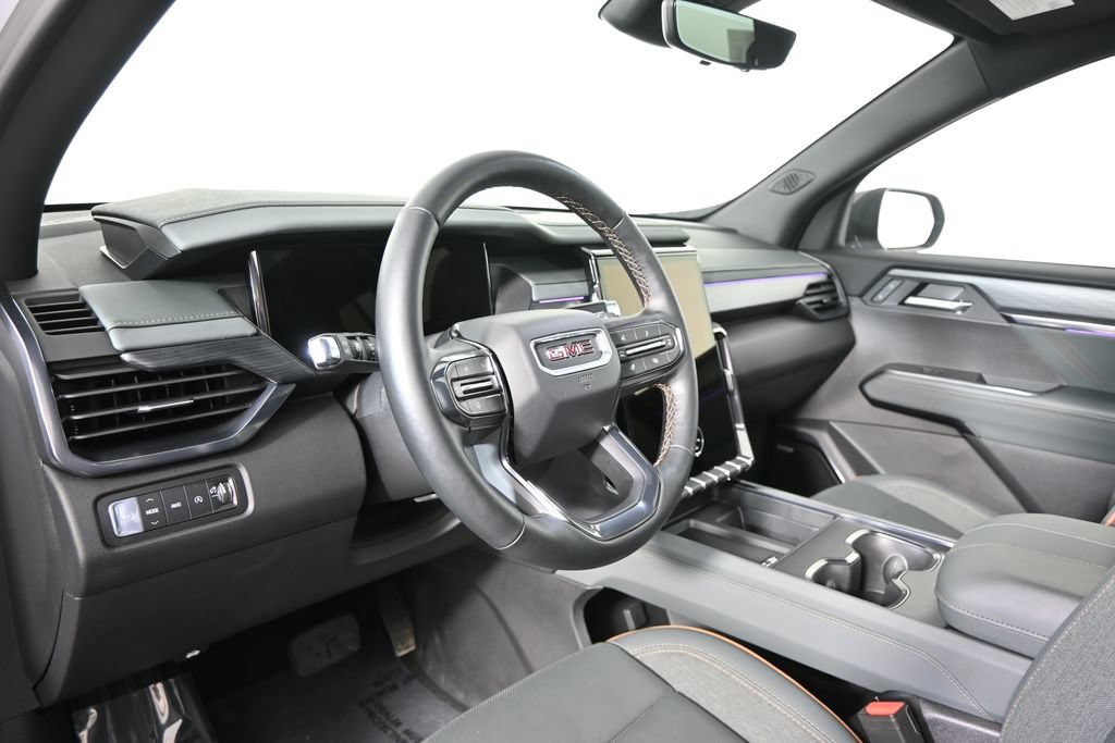 Used 2026 GMC Acadia AT4 w/ Luxury Package AWD/4WD image 23