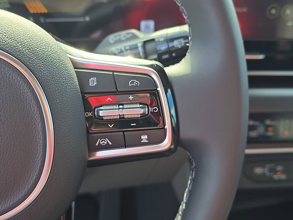 New 2026 Kia Carnival FWD image 30