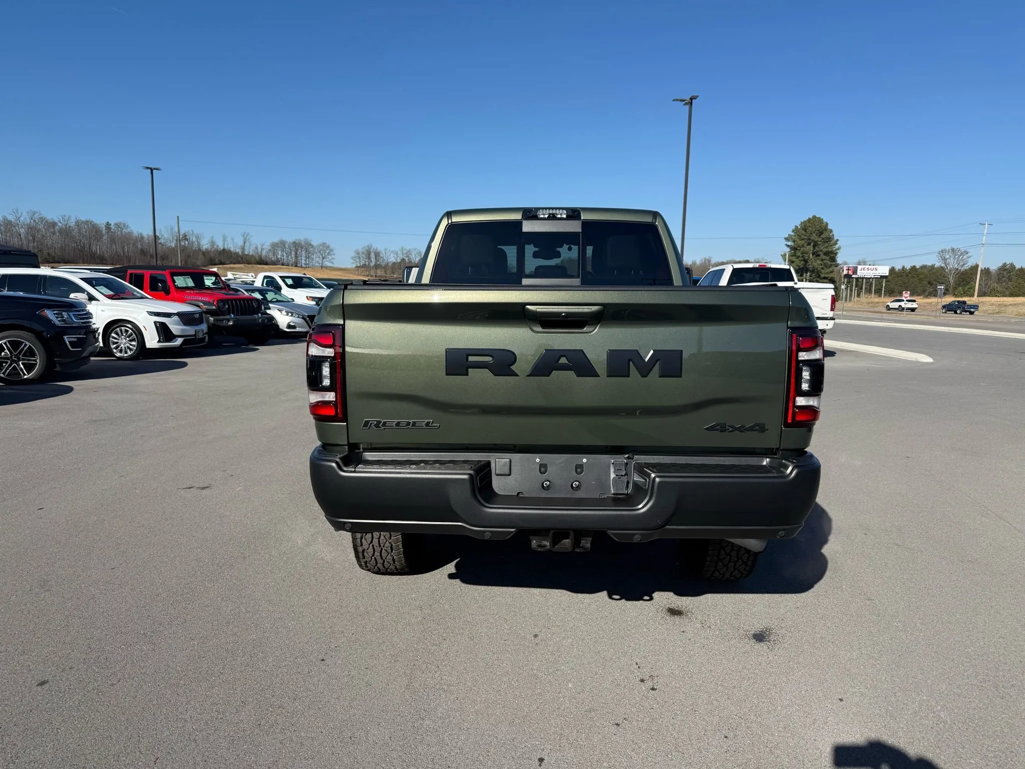 Used 2024 RAM 2500 Rebel w/ Towing Technology Group image 5