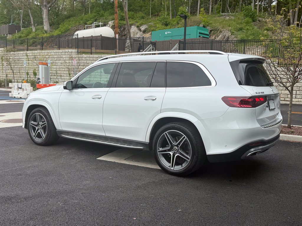 Used 2026 Mercedes-Benz GLS 450 4MATIC image 5