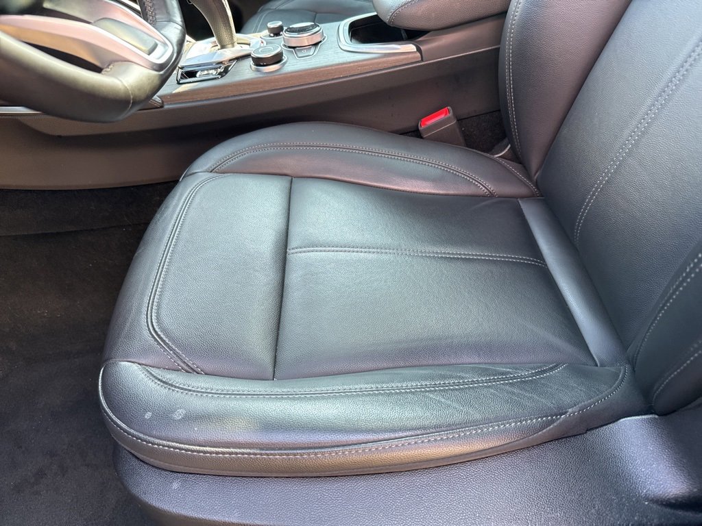 Used 2022 Alfa Romeo Stelvio Ti w/ Active Assist Plus Package image 26