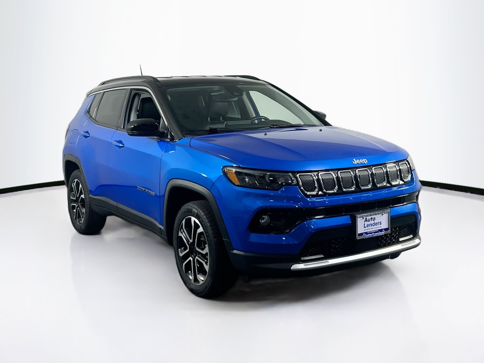 Used 2022 Jeep Compass Limited AWD/4WD image 3