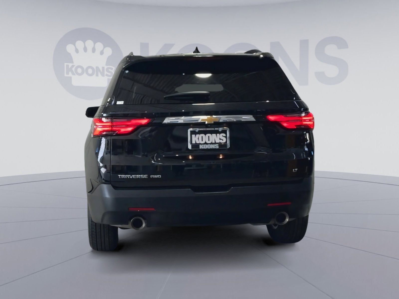 Used 2023 Chevrolet Traverse LT image 10