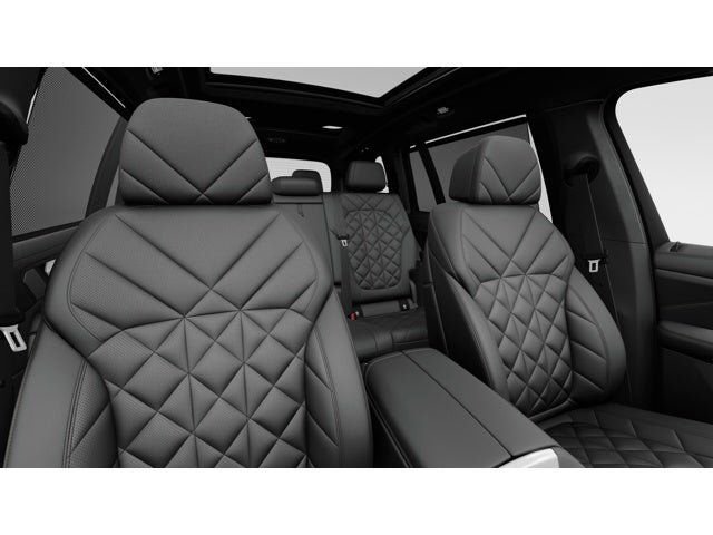 New 2026 BMW X7 xDrive40i w/ M Sport Package AWD/4WD image 12