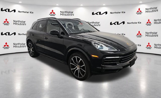 Used 2023 Porsche Cayenne Platinum Edition AWD/4WD image 24