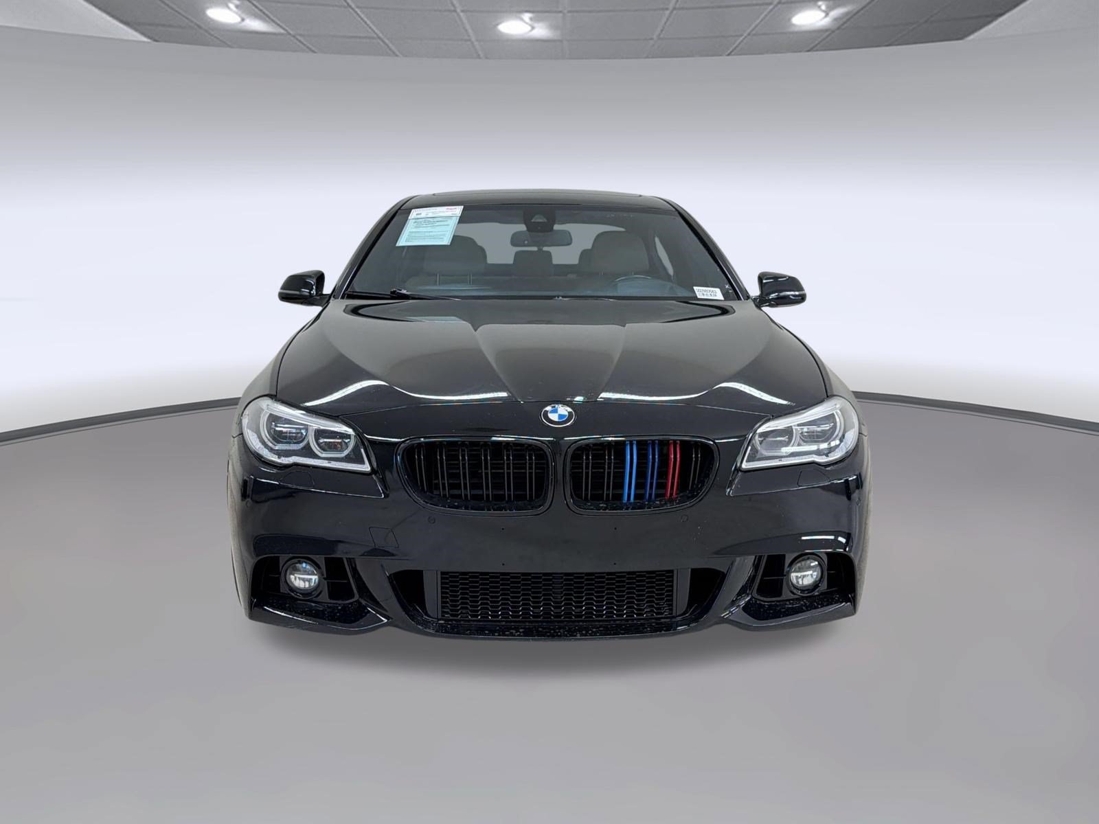 Used 2016 BMW 550i xDrive Sedan AWD/4WD image 6