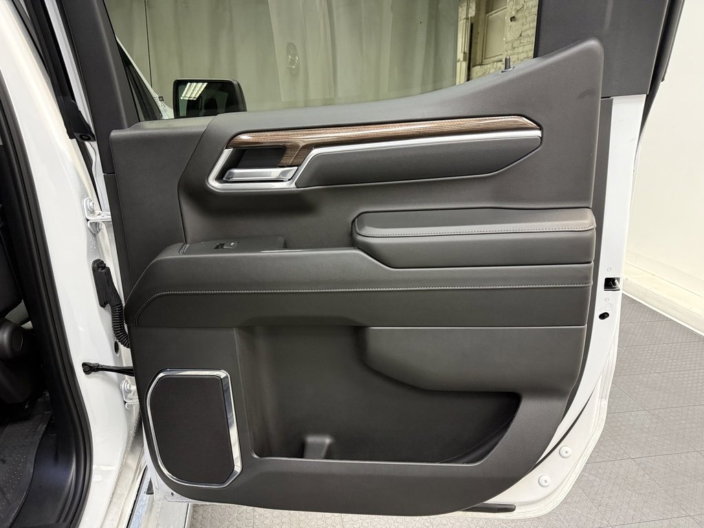 Used 2025 Chevrolet Silverado 1500 RST w/ All Star Edition Plus image 19