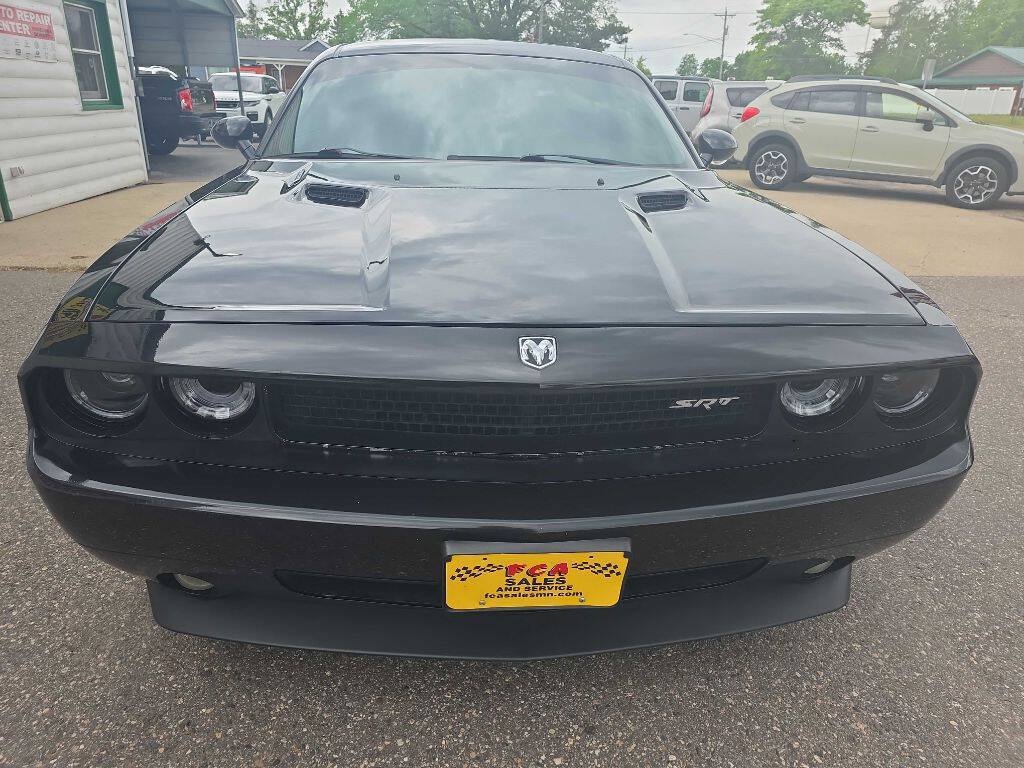 Used 2009 Dodge Challenger SRT8 w/ SRT Option Group II RWD image 8