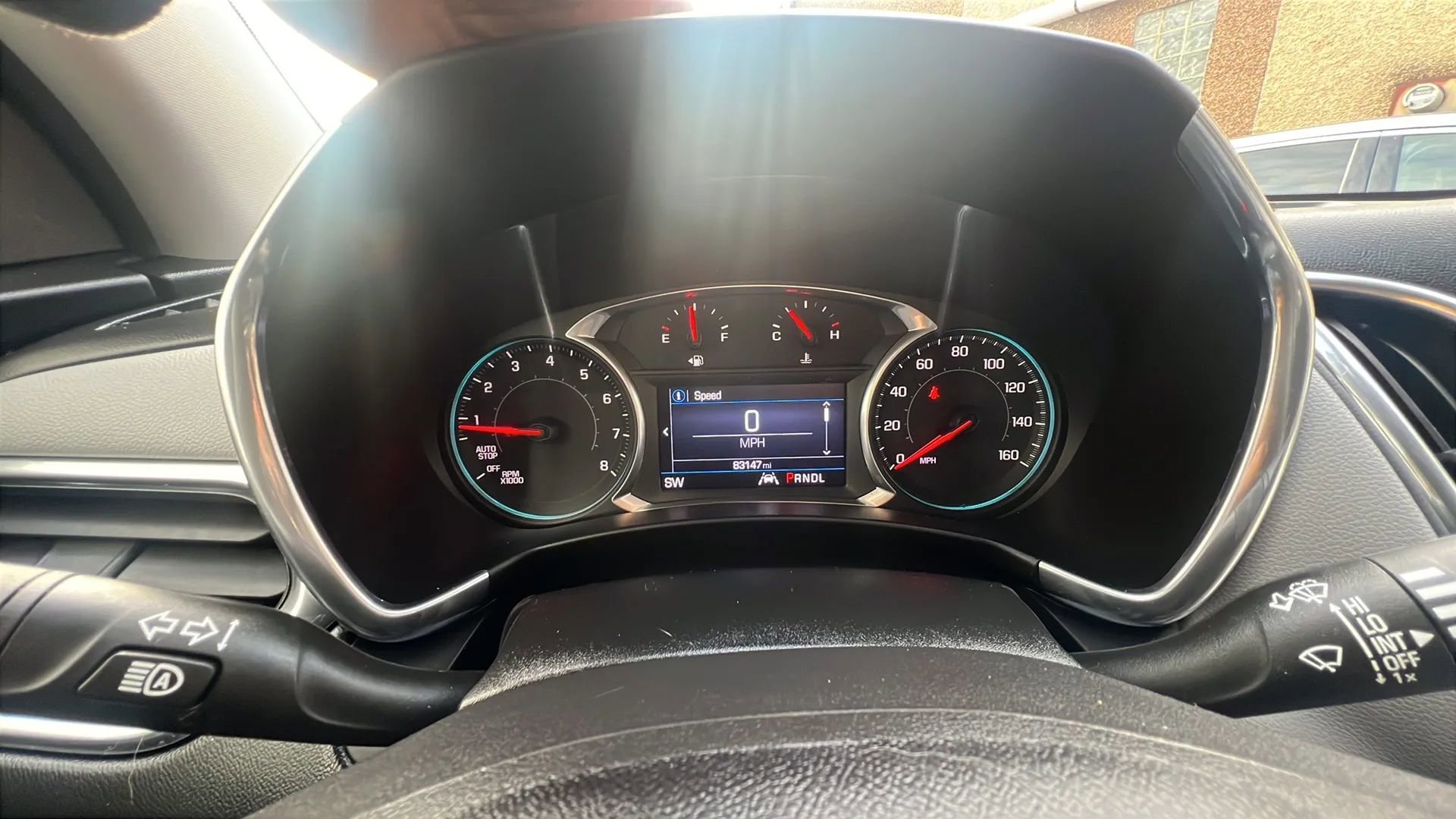 Used 2020 Chevrolet Equinox LT w/ Driver Convenience Package image 9