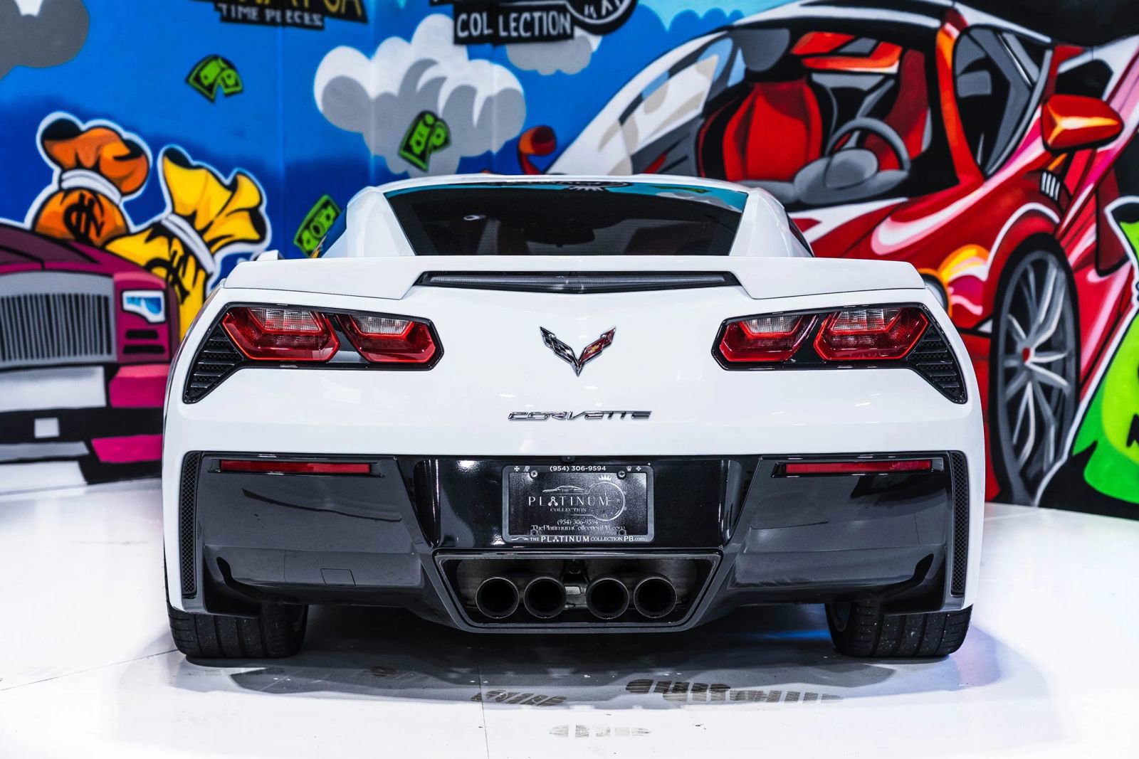 Used 2019 Chevrolet Corvette Stingray Coupe w/ 1LT image 6