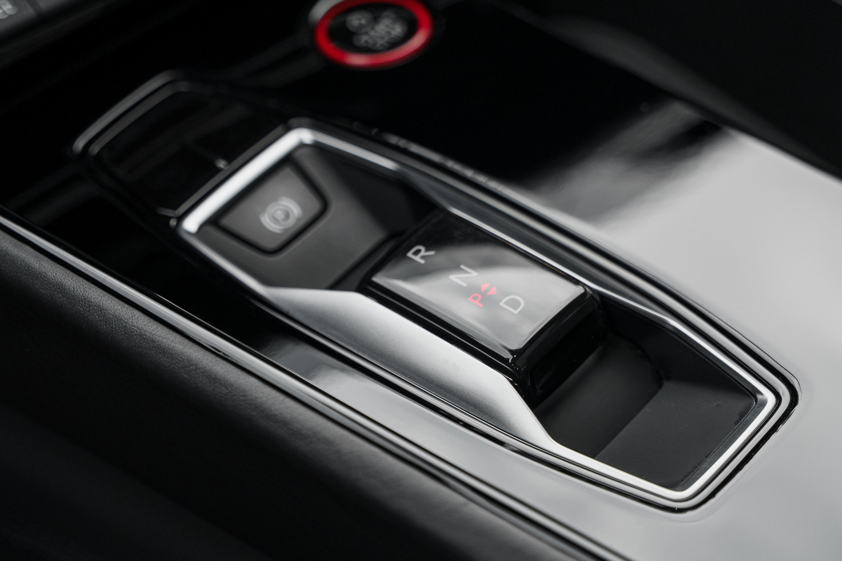 Certified 2023 Audi e-tron GT Premium Plus AWD/4WD image 9