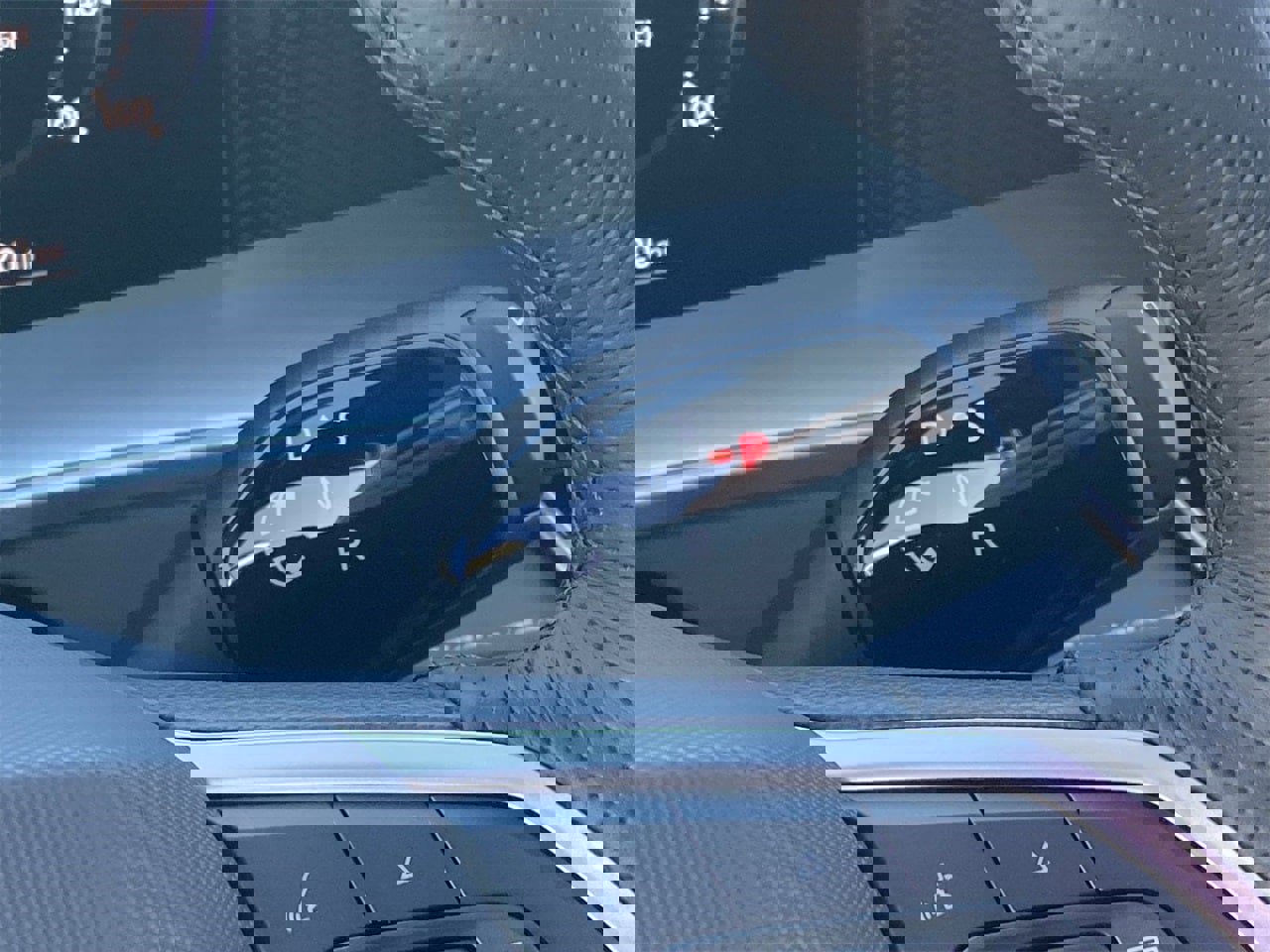 New 2026 Volkswagen Tiguan SE R-Line image 26