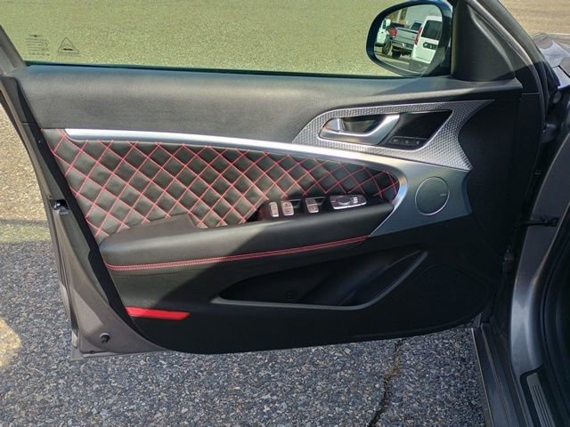 Used 2023 Genesis G70 3.3T w/ Sport Prestige Package image 23