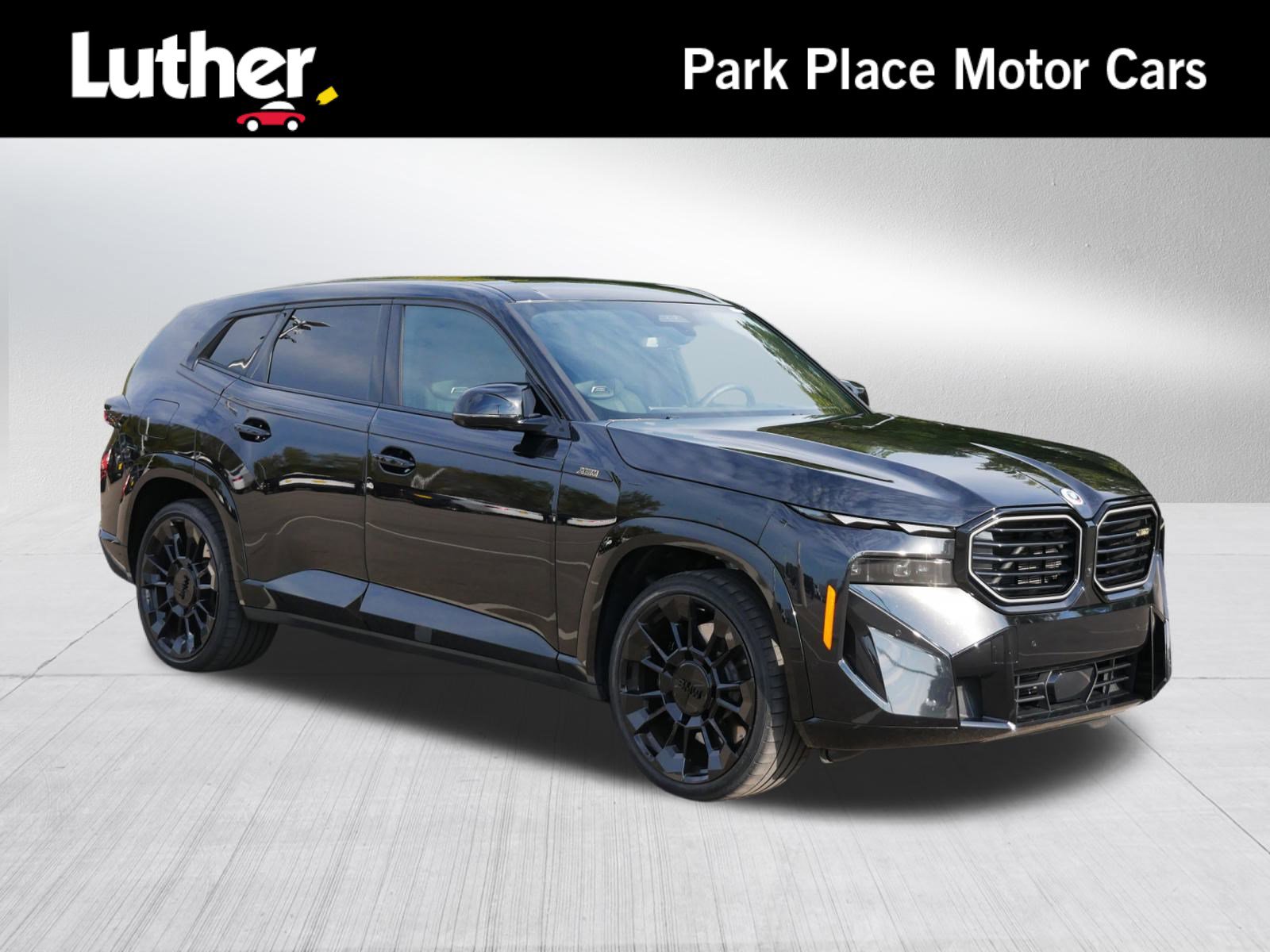 Used 2025 BMW XM image 1