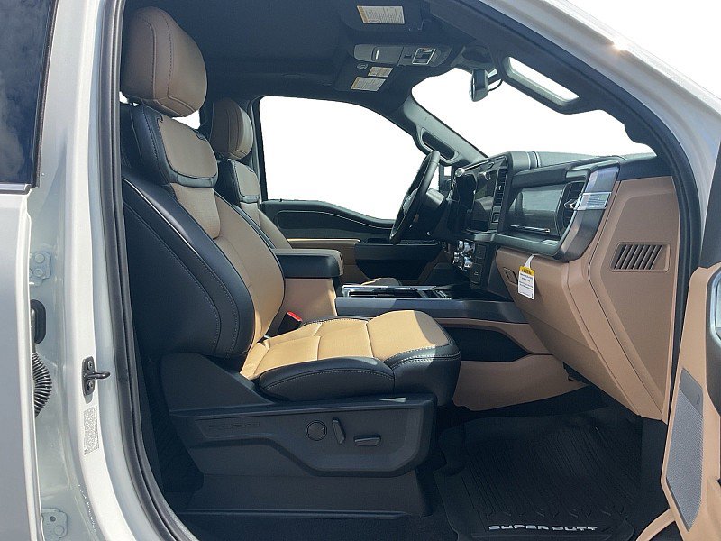 New 2025 Ford F350 Lariat w/ Lariat Ultimate Package image 11