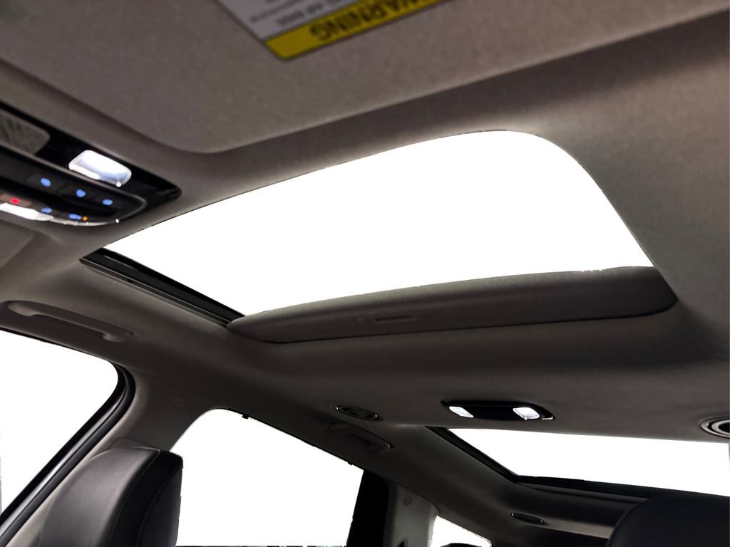 Used 2024 Hyundai Palisade Limited image 23