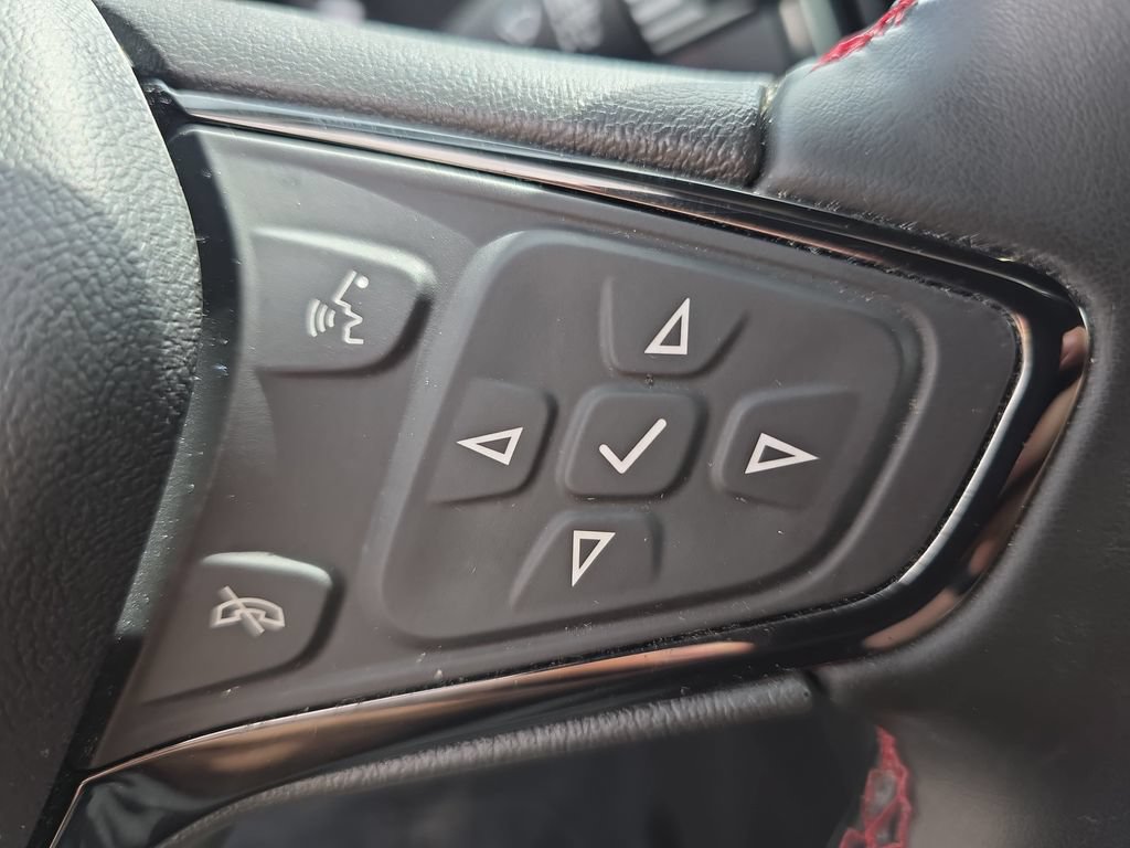 Certified 2023 Chevrolet Equinox RS w/ LPO, Floor Liner Package AWD/4WD image 20