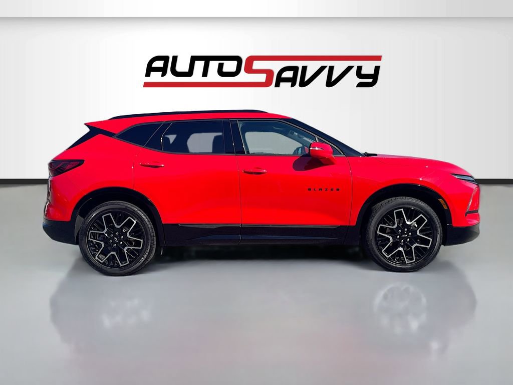 Used 2023 Chevrolet Blazer RS w/ Driver Confidence II Package AWD/4WD image 8