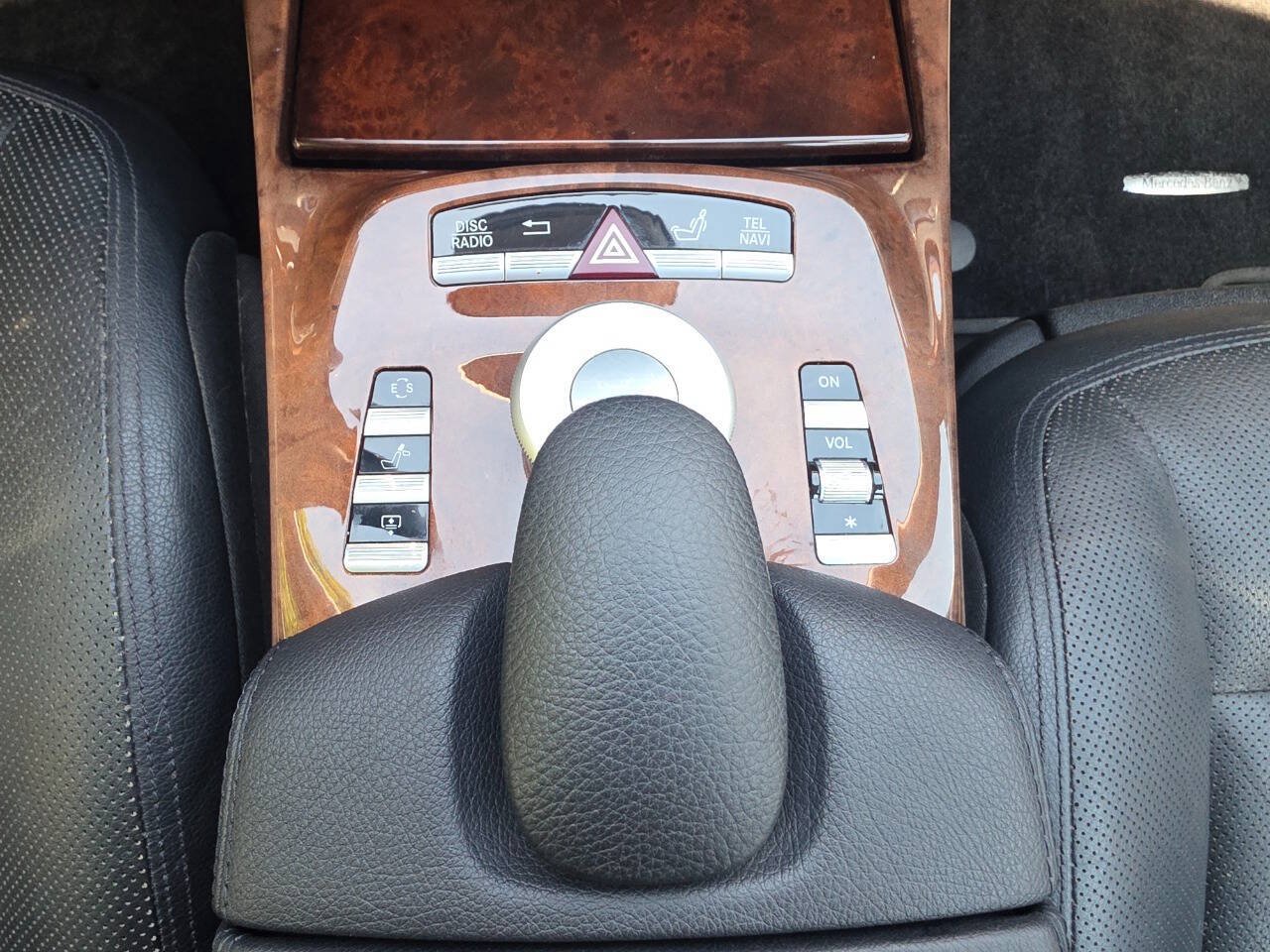 Used 2011 Mercedes-Benz S 550 w/ Sport Pkg Plus One image 28