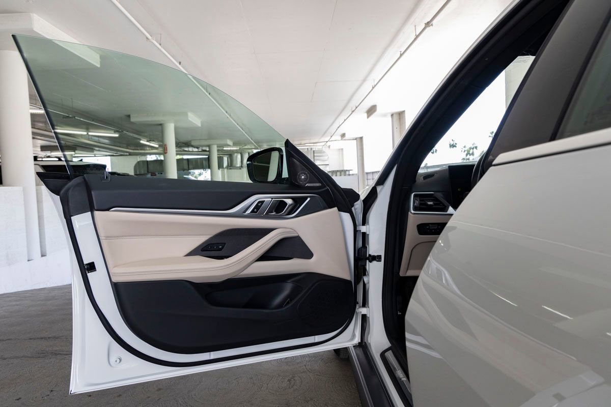 Certified 2023 BMW i4 eDrive35 w/ Premium Package image 13