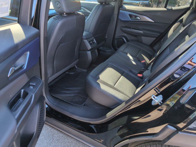 New 2026 Chevrolet Equinox EV LT image 26