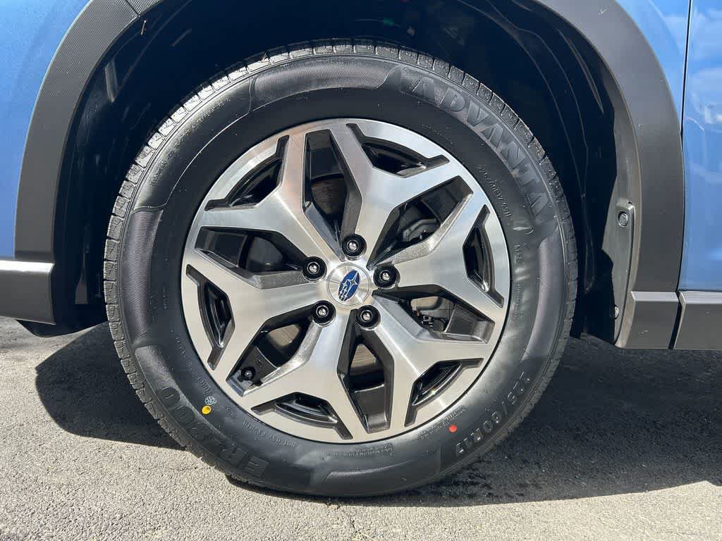 Certified 2023 Subaru Forester Premium AWD/4WD image 8
